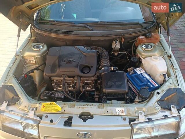Серый ВАЗ 2110, объемом двигателя 1.6 л и пробегом 90 тыс. км за 1350 $, фото 3 на Automoto.ua