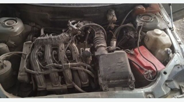 Серый ВАЗ 2110, объемом двигателя 1 л и пробегом 1 тыс. км за 1000 $, фото 5 на Automoto.ua