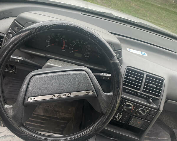 Серый ВАЗ 2110, объемом двигателя 1.6 л и пробегом 181 тыс. км за 1750 $, фото 14 на Automoto.ua