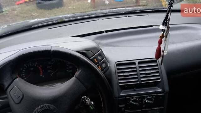 Серый ВАЗ 2110, объемом двигателя 1.6 л и пробегом 205 тыс. км за 2100 $, фото 1 на Automoto.ua
