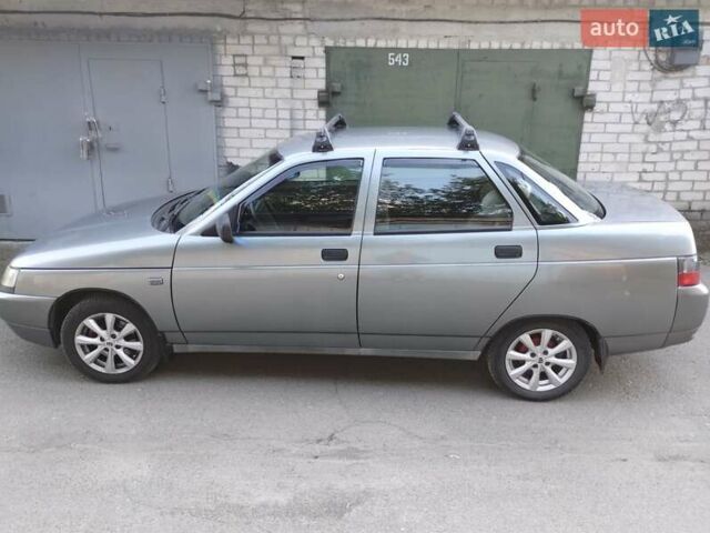 Сірий ВАЗ 2110, об'ємом двигуна 1.6 л та пробігом 76 тис. км за 3000 $, фото 4 на Automoto.ua