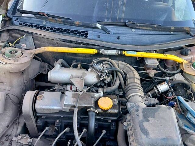 Серый ВАЗ 2110, объемом двигателя 1.6 л и пробегом 200 тыс. км за 1350 $, фото 1 на Automoto.ua