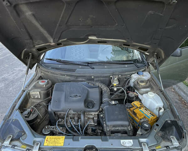 Серый ВАЗ 2110, объемом двигателя 1.6 л и пробегом 83 тыс. км за 3600 $, фото 6 на Automoto.ua