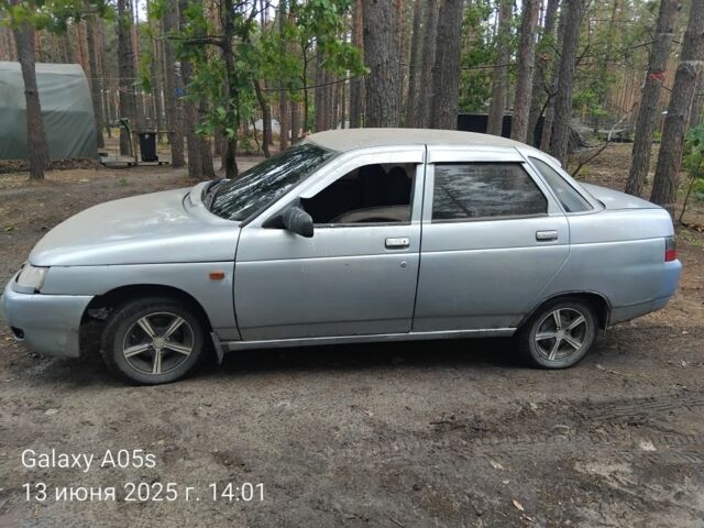 Серый ВАЗ 2110, объемом двигателя 0 л и пробегом 200 тыс. км за 1 $, фото 1 на Automoto.ua