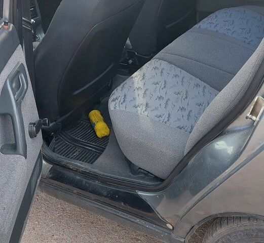 Серый ВАЗ 2110, объемом двигателя 1.6 л и пробегом 130 тыс. км за 1650 $, фото 7 на Automoto.ua