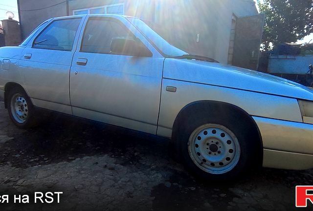 Сірий ВАЗ 2110, об'ємом двигуна 1.6 л та пробігом 220 тис. км за 1755 $, фото 2 на Automoto.ua