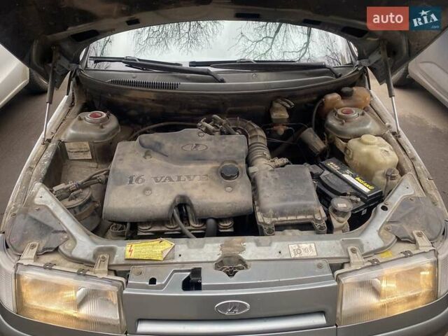 Серый ВАЗ 2110, объемом двигателя 1.6 л и пробегом 134 тыс. км за 1950 $, фото 5 на Automoto.ua