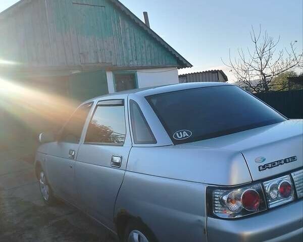 Серый ВАЗ 2110, объемом двигателя 1.6 л и пробегом 225 тыс. км за 1500 $, фото 5 на Automoto.ua