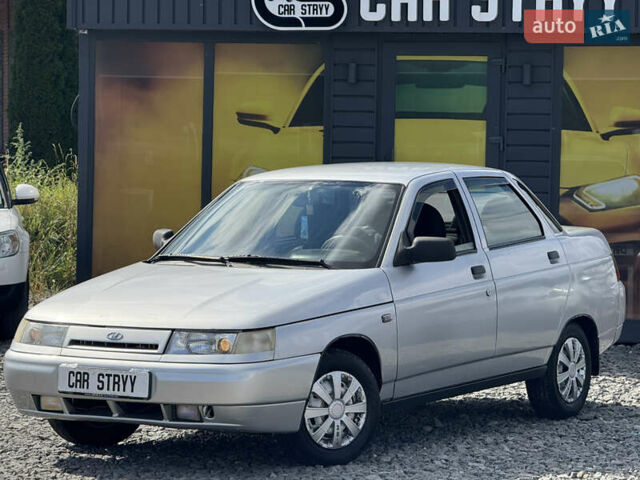 Серый ВАЗ 2110, объемом двигателя 1.6 л и пробегом 174 тыс. км за 1999 $, фото 6 на Automoto.ua