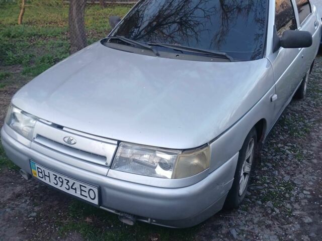 Серый ВАЗ 2110, объемом двигателя 1.6 л и пробегом 230 тыс. км за 900 $, фото 4 на Automoto.ua