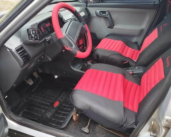 Серый ВАЗ 2110, объемом двигателя 1.6 л и пробегом 113 тыс. км за 1300 $, фото 7 на Automoto.ua