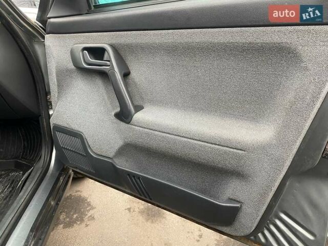 Серый ВАЗ 2110, объемом двигателя 1.6 л и пробегом 134 тыс. км за 1950 $, фото 12 на Automoto.ua