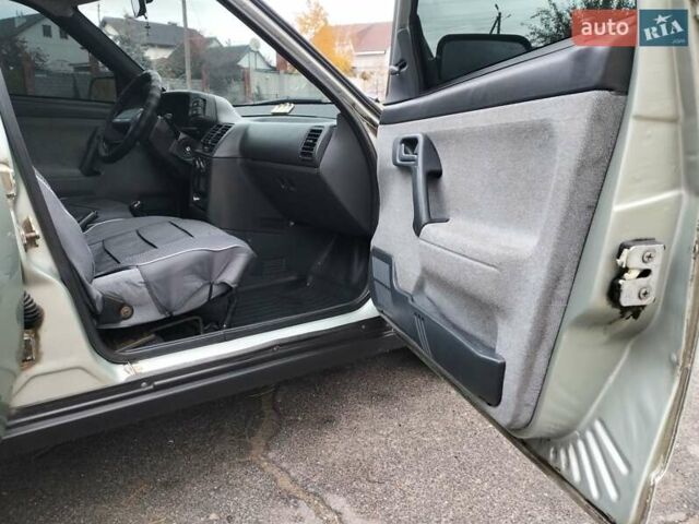 Серый ВАЗ 2110, объемом двигателя 1.6 л и пробегом 77 тыс. км за 2999 $, фото 24 на Automoto.ua