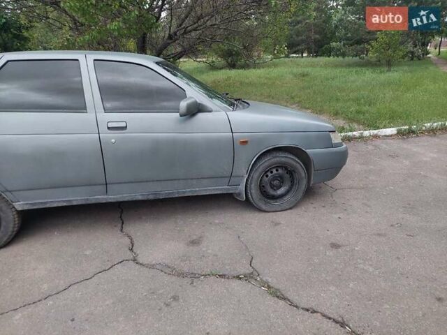 Сірий ВАЗ 2110, об'ємом двигуна 1.6 л та пробігом 380 тис. км за 1100 $, фото 2 на Automoto.ua