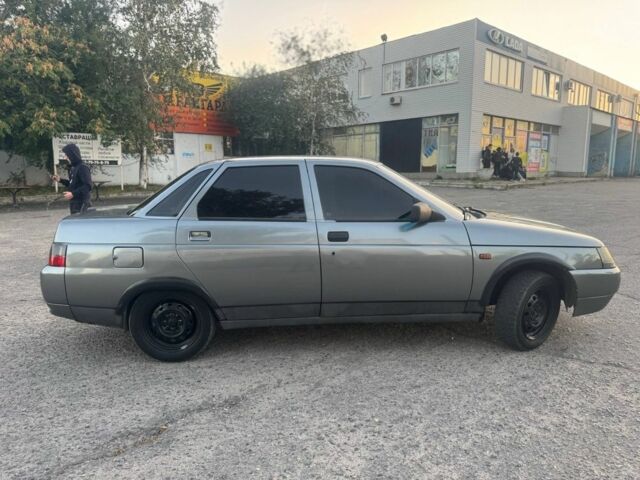 Сірий ВАЗ 2110, об'ємом двигуна 1.6 л та пробігом 299 тис. км за 1066 $, фото 4 на Automoto.ua