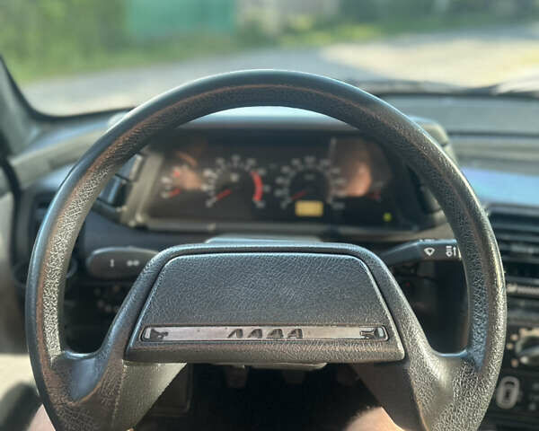 Сірий ВАЗ 2110, об'ємом двигуна 1.6 л та пробігом 190 тис. км за 1600 $, фото 9 на Automoto.ua