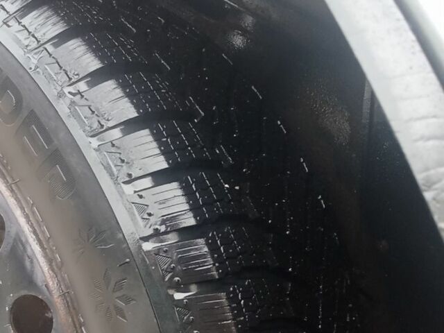 Серый ВАЗ 2110, объемом двигателя 1.6 л и пробегом 190 тыс. км за 2300 $, фото 18 на Automoto.ua