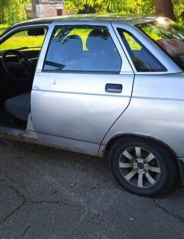 Сірий ВАЗ 2110, об'ємом двигуна 1.6 л та пробігом 197 тис. км за 1800 $, фото 8 на Automoto.ua