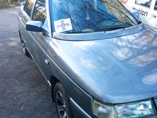 Серый ВАЗ 2110, объемом двигателя 1.6 л и пробегом 285 тыс. км за 2500 $, фото 1 на Automoto.ua