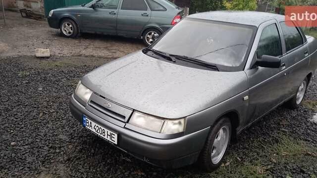 Серый ВАЗ 2110, объемом двигателя 1.6 л и пробегом 205 тыс. км за 2100 $, фото 6 на Automoto.ua