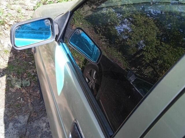 Сірий ВАЗ 2110, об'ємом двигуна 1.6 л та пробігом 247 тис. км за 1100 $, фото 4 на Automoto.ua