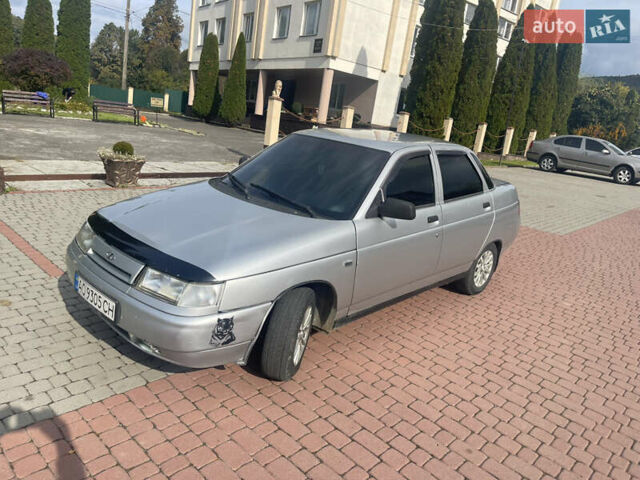 Серый ВАЗ 2110, объемом двигателя 1.6 л и пробегом 350 тыс. км за 1650 $, фото 2 на Automoto.ua