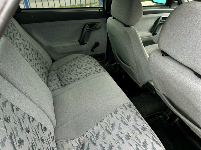 Сірий ВАЗ 2110, об'ємом двигуна 1.6 л та пробігом 182 тис. км за 2350 $, фото 9 на Automoto.ua