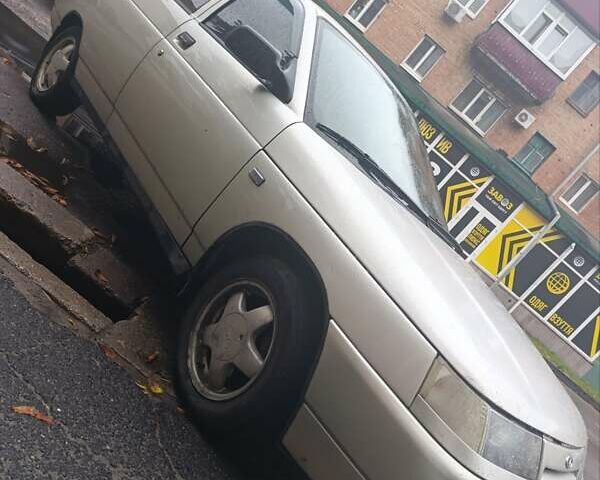 Серый ВАЗ 2110, объемом двигателя 1.6 л и пробегом 155 тыс. км за 2250 $, фото 2 на Automoto.ua