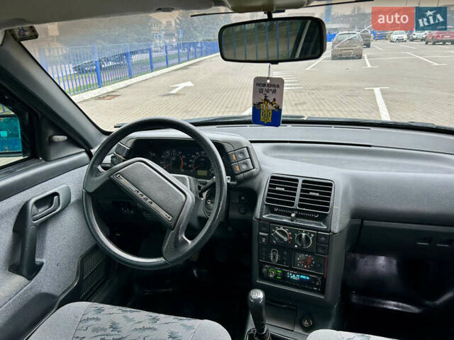 Сірий ВАЗ 2110, об'ємом двигуна 1.6 л та пробігом 182 тис. км за 2350 $, фото 13 на Automoto.ua
