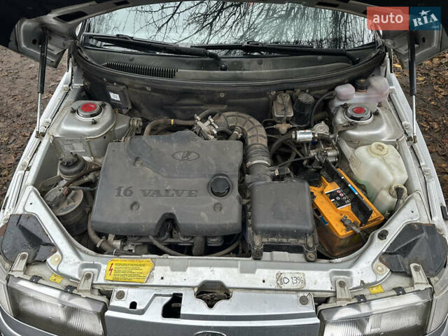 Сірий ВАЗ 2110, об'ємом двигуна 1.6 л та пробігом 144 тис. км за 2000 $, фото 14 на Automoto.ua