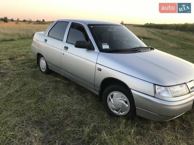 Серый ВАЗ 2110, объемом двигателя 1.6 л и пробегом 72 тыс. км за 3300 $, фото 3 на Automoto.ua