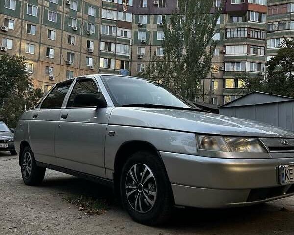 Серый ВАЗ 2110, объемом двигателя 1.6 л и пробегом 75 тыс. км за 3500 $, фото 3 на Automoto.ua