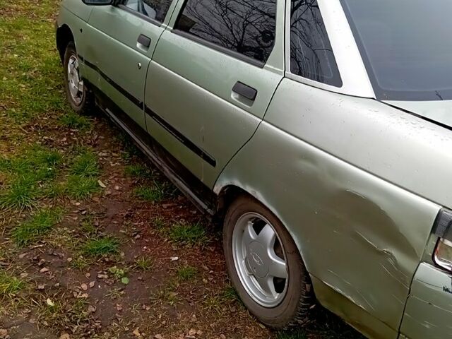 Серый ВАЗ 2110, объемом двигателя 1.6 л и пробегом 310 тыс. км за 999 $, фото 2 на Automoto.ua