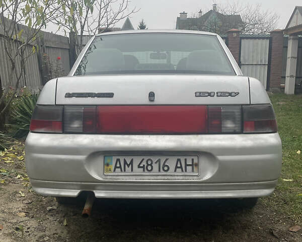 Серый ВАЗ 2110, объемом двигателя 1.6 л и пробегом 181 тыс. км за 1750 $, фото 3 на Automoto.ua