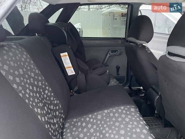 Сірий ВАЗ 2110, об'ємом двигуна 1.6 л та пробігом 49 тис. км за 3930 $, фото 8 на Automoto.ua
