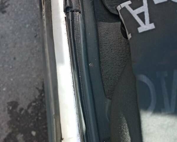 Серый ВАЗ 2110, объемом двигателя 1.6 л и пробегом 250 тыс. км за 1900 $, фото 7 на Automoto.ua
