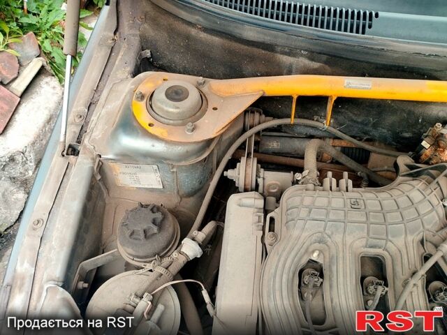 ВАЗ 2110 2006 у Кам'янське (Дніпродзержинськ) на Automoto.ua Сірий ВАЗ 2110, об'ємом двигуна 1.6 л та пробігом 0 тис. км за 1700 $, фото 9 на Automoto.ua