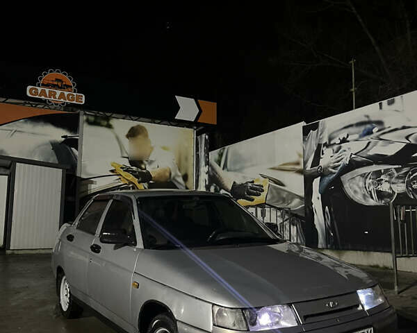 Серый ВАЗ 2110, объемом двигателя 1.6 л и пробегом 233 тыс. км за 1600 $, фото 4 на Automoto.ua