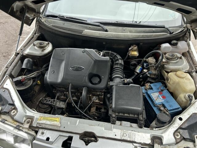 Сірий ВАЗ 2110, об'ємом двигуна 1.6 л та пробігом 182 тис. км за 2350 $, фото 20 на Automoto.ua