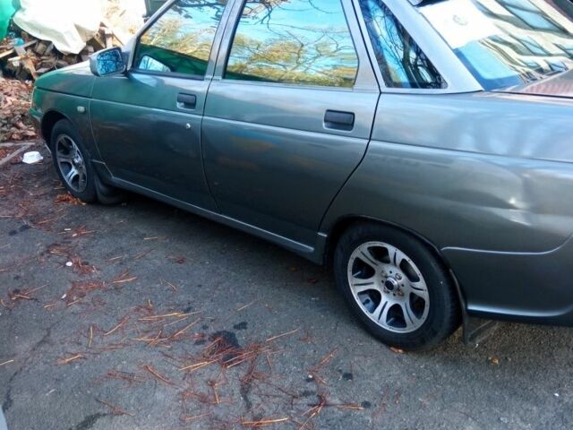 Серый ВАЗ 2110, объемом двигателя 1.6 л и пробегом 285 тыс. км за 2500 $, фото 2 на Automoto.ua