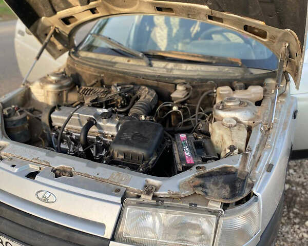 Сірий ВАЗ 2110, об'ємом двигуна 1.6 л та пробігом 300 тис. км за 1100 $, фото 7 на Automoto.ua