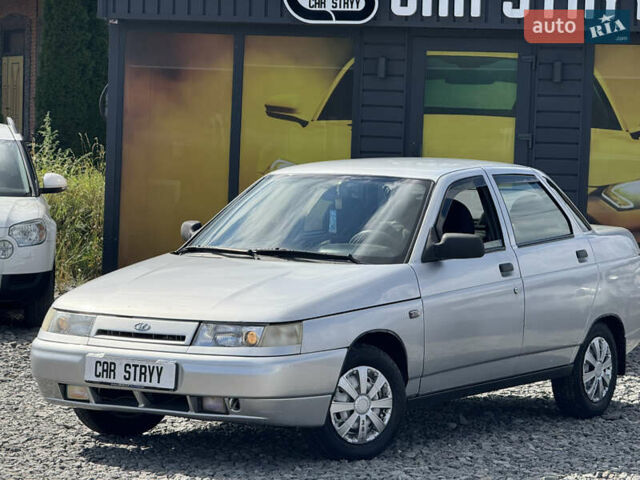 Серый ВАЗ 2110, объемом двигателя 1.6 л и пробегом 174 тыс. км за 1999 $, фото 3 на Automoto.ua