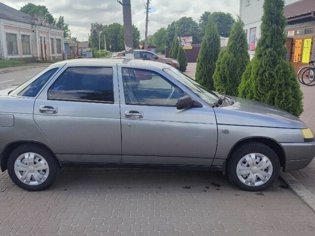 Серый ВАЗ 2110, объемом двигателя 1.6 л и пробегом 312 тыс. км за 1500 $, фото 2 на Automoto.ua