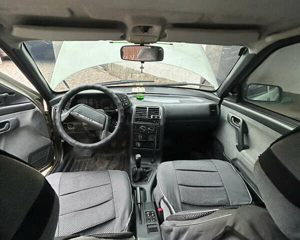 Сірий ВАЗ 2110, об'ємом двигуна 1.6 л та пробігом 77 тис. км за 3500 $, фото 13 на Automoto.ua