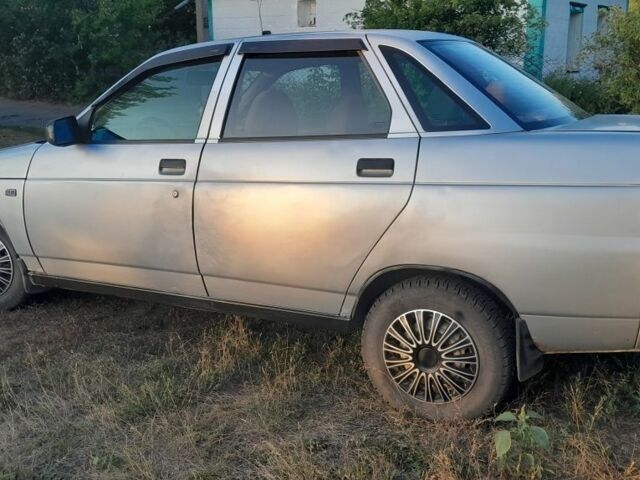 Сірий ВАЗ 2110, об'ємом двигуна 1.6 л та пробігом 265 тис. км за 971 $, фото 3 на Automoto.ua