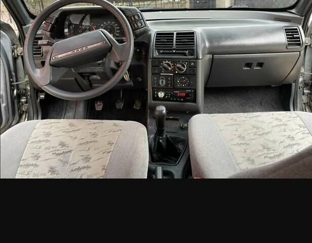 Серый ВАЗ 2110, объемом двигателя 1.6 л и пробегом 150 тыс. км за 2500 $, фото 6 на Automoto.ua