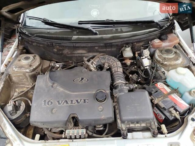 Серый ВАЗ 2110, объемом двигателя 1.6 л и пробегом 155 тыс. км за 2200 $, фото 4 на Automoto.ua