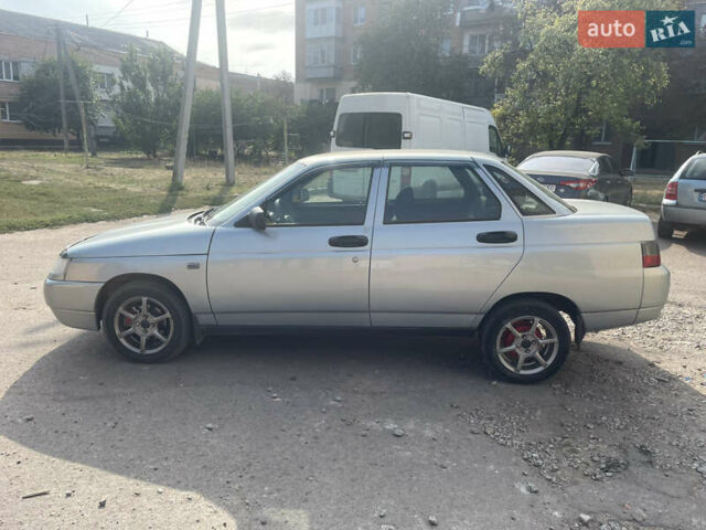Серый ВАЗ 2110, объемом двигателя 1.6 л и пробегом 159 тыс. км за 1999 $, фото 1 на Automoto.ua