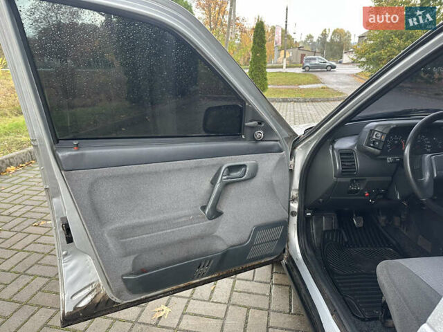 Серый ВАЗ 2110, объемом двигателя 1.6 л и пробегом 220 тыс. км за 1850 $, фото 9 на Automoto.ua