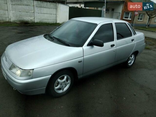 Серый ВАЗ 2110, объемом двигателя 1.6 л и пробегом 210 тыс. км за 1700 $, фото 1 на Automoto.ua